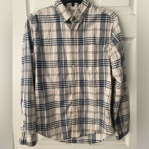 Men’s small American Eagle plaid flannel button up